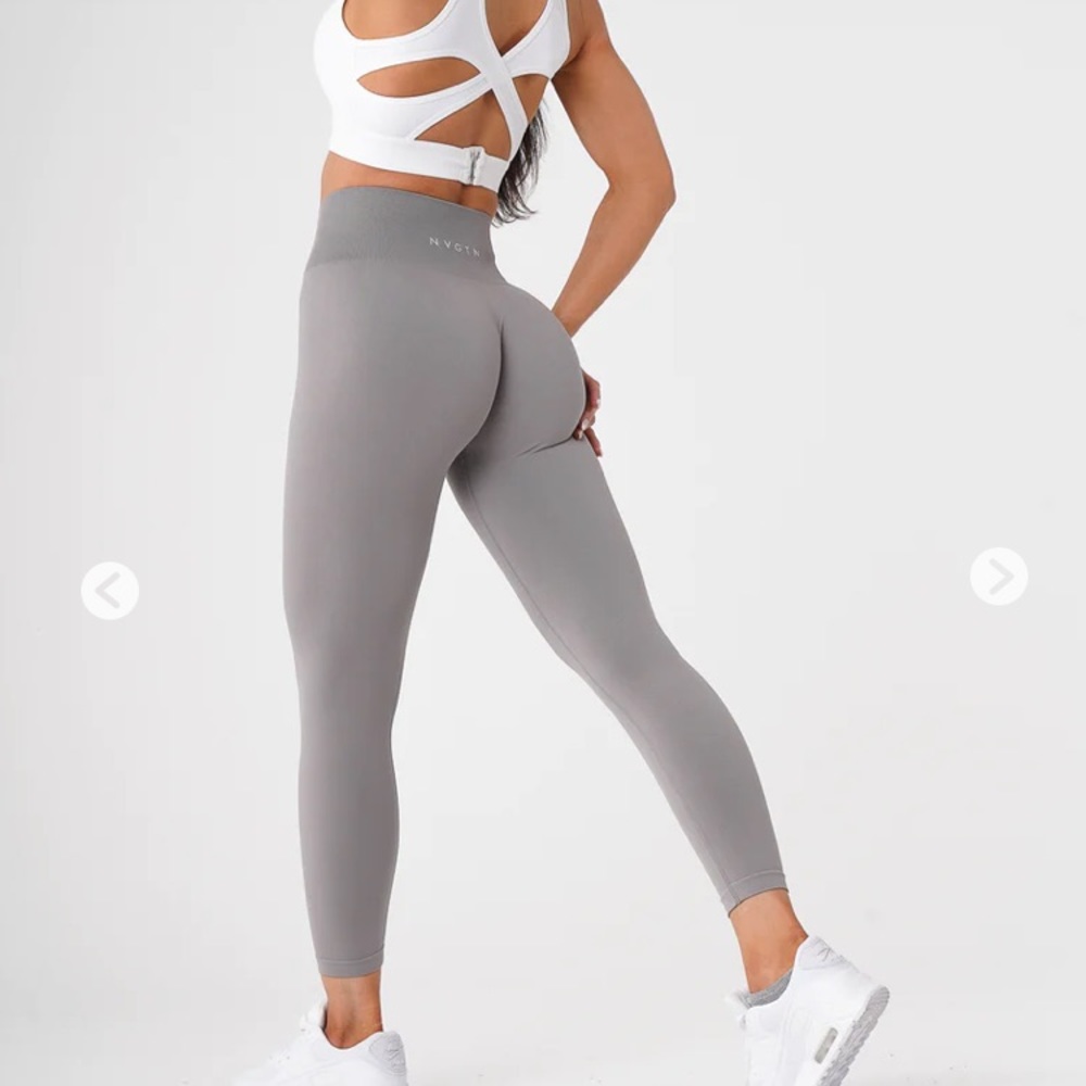 EUC NVGTN light gray workout leggings